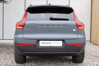 VOLVO XC40 Recharge Pure Electric Single Motor FWD Core 5