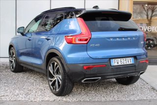VOLVO XC40 T4 AWD Geartronic R-design 4