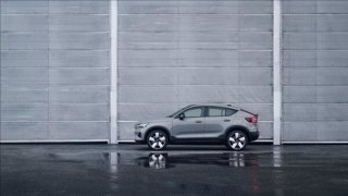 VOLVO C40 Recharge Single Motor RWD Core 7