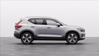 VOLVO XC40 B3 automatico Core 4