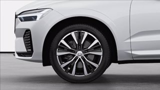 VOLVO XC60 B4 (d) automatico Plus Dark N1 15