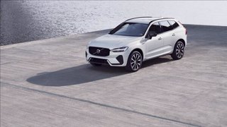 VOLVO XC60 B4 (d) automatico Plus Dark N1 6