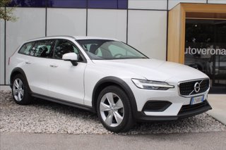 VOLVO V60 Cross Country D4 AWD Geartronic Business Pro 2