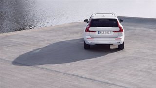 VOLVO XC60 T6 Recharge Plug-in Hybrid AWD automatico Core 7