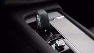 VOLVO XC90 T8 Recharge AWD Plug-in Hybrid aut. 7 posti Plus Dark 13
