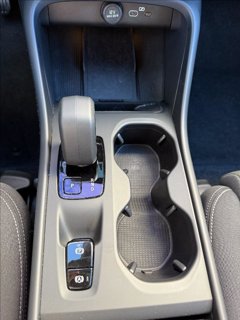 VOLVO XC40 B3 automatico Core 13