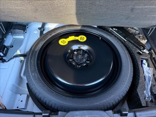 VOLVO XC40 B3 automatico Core 6