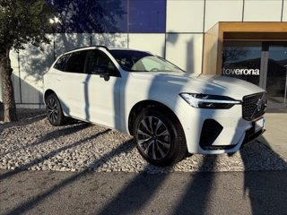 VOLVO XC60 B4 automatico Plus Dark 2