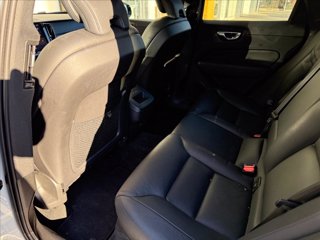 VOLVO XC60 B4 automatico Plus Dark 8
