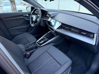 AUDI A3 SPB 35 TDI S tronic Business 9