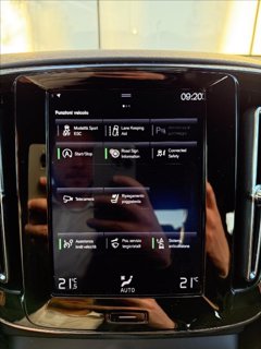 VOLVO XC40 D3 Geartronic Inscription 18
