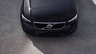 VOLVO XC40 B3 automatico Essential 7