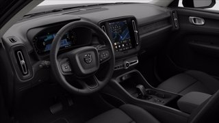 VOLVO XC40 B3 automatico Essential 10