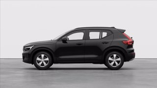 VOLVO XC40 B3 automatico Essential 2