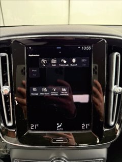 VOLVO XC40 T2 Momentum 16