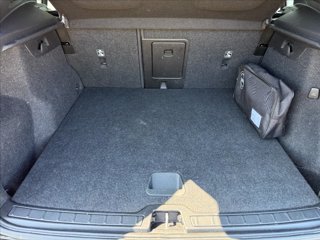 VOLVO XC40 T3 Momentum Pro 5