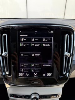 VOLVO XC40 T4 Recharge Plug-in Hybrid Inscription 16