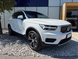 VOLVO XC40 T4 Recharge Plug-in Hybrid Inscription 2