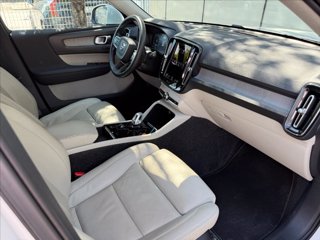 VOLVO XC40 T4 Recharge Plug-in Hybrid Inscription 9