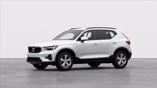 VOLVO XC40 B3 automatico Essential