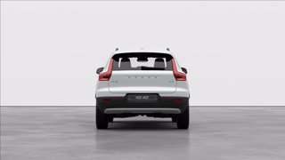VOLVO XC40 B3 automatico Essential 3