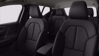 VOLVO XC40 B3 automatico Essential 13