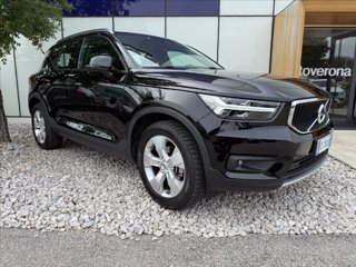 VOLVO XC40 T3 Momentum Pro 2