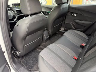 PEUGEOT 2008 PureTech 130 S&S EAT8 Allure Navi Pack 6