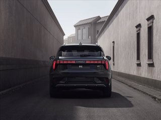 LYNK&CO 01 PHEV More 2