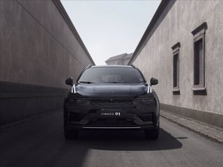 LYNK&CO 01 PHEV More 3