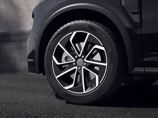 LYNK&CO 01 PHEV Core 1