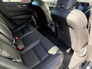 VOLVO XC60 B4 (d) Geartronic Inscription N1 7