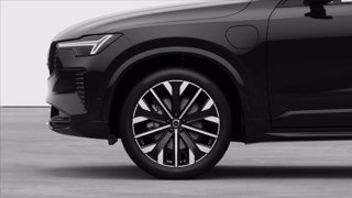 VOLVO XC90 T8 Plug-in hybrid AWD automatico 7 posti Ultra Dark 9