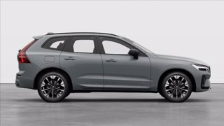 VOLVO XC60 B5 AWD automatico Plus Dark 8