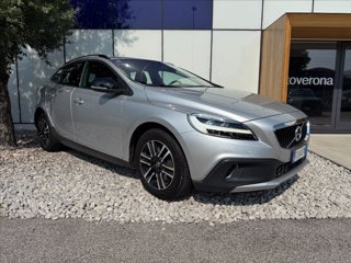 VOLVO V40 Cross Country D2 Geartronic Business Plus 2