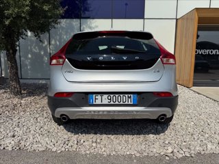 VOLVO V40 Cross Country D2 Geartronic Business Plus 4