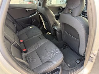 VOLVO V40 Cross Country D2 Geartronic Business Plus 7