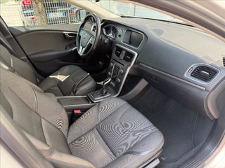 VOLVO V40 Cross Country D2 Geartronic Business Plus 8