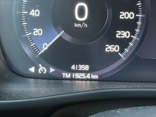 VOLVO XC40 T3 Geartronic Momentum 12
