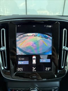 VOLVO XC40 T3 Geartronic Momentum 14