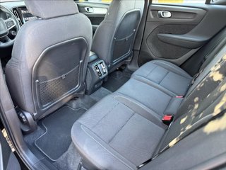 VOLVO XC40 T3 Geartronic Momentum 7