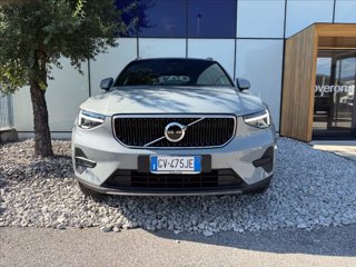 VOLVO XC40 B3 automatico Core 1