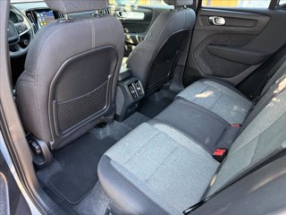 VOLVO XC40 B3 automatico Core 8