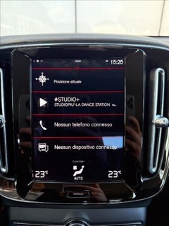 VOLVO XC40 T2 Momentum 13