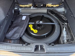 VOLVO XC40 T2 Momentum 6
