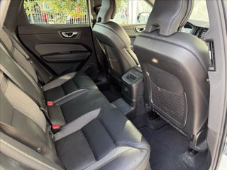 VOLVO XC60 T6 Plug-in hybrid AWD automatico Plus Dark 6