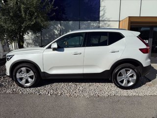VOLVO XC40 B3 automatico Core 3