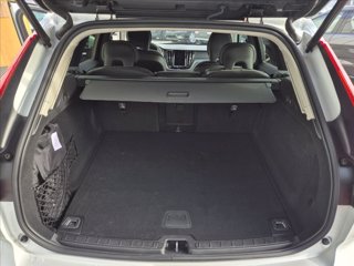 VOLVO XC60 B4 (d) automatico Core N1 7