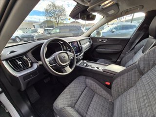 VOLVO XC60 B4 (d) automatico Core N1 8