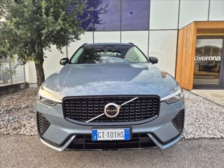 VOLVO XC60 B4 (d) AWD automatico Plus Dark 1